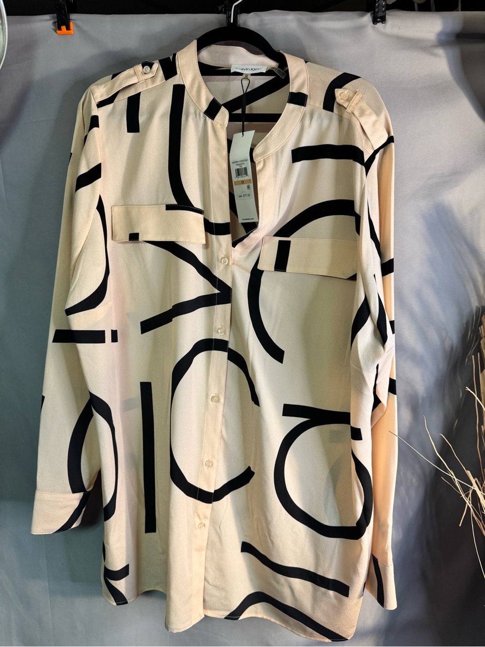 Geometric Print Button-Up Blouse - Black on Cream